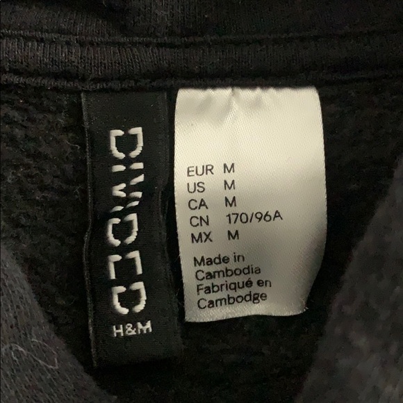 BLACK&WHITE MED NEW YORK NEW YORK CROP TOP HOODIE - Picture 3 of 4